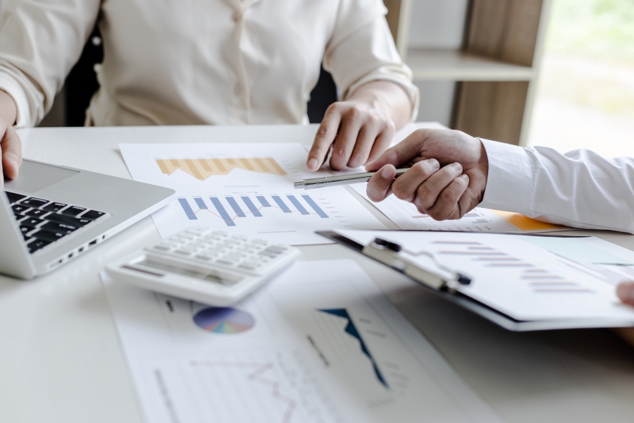 dreamstime_xxl_151880482